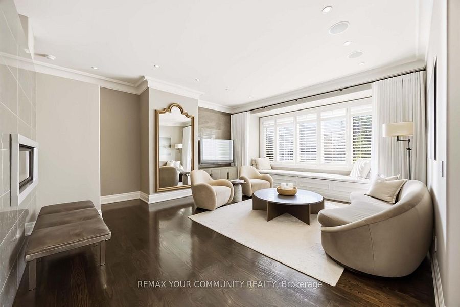 48 May Ave, Richmond Hill, photo 5 of 25
