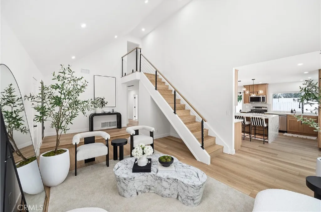 24091 Marathon St, Mission Viejo, CA 92691