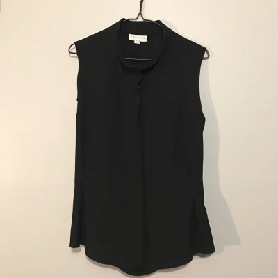 Freda’S Top - Size 8 - Perfect Condition