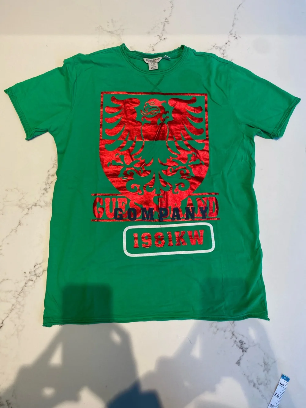 Like New - Size Xl - Guess T Shirt