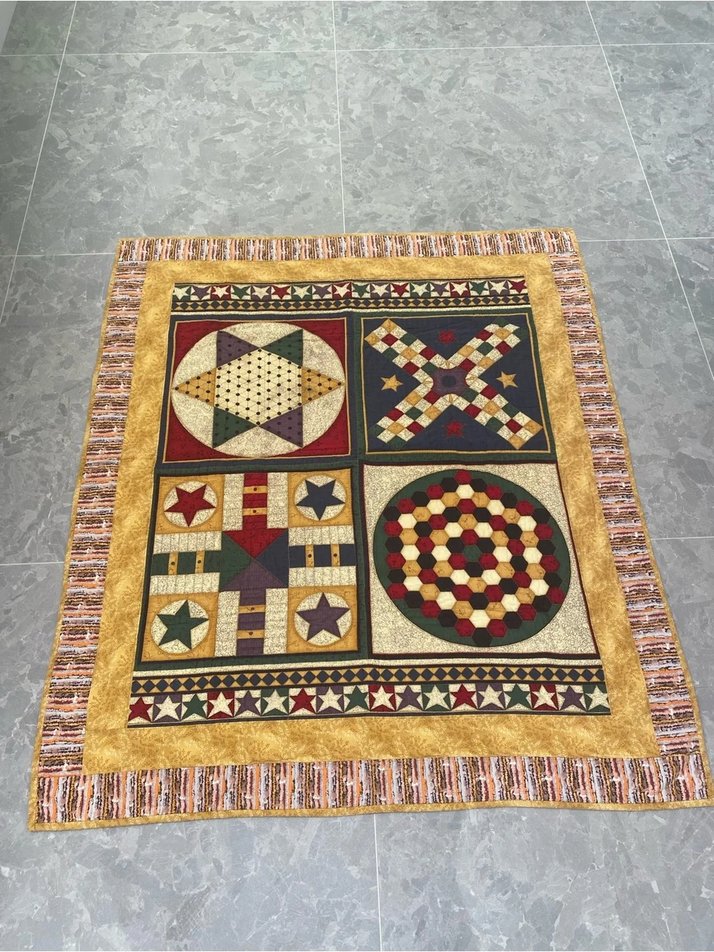 Folk Art Patchwork & Appliqué Quilt – Americana Stars • Country Cottage