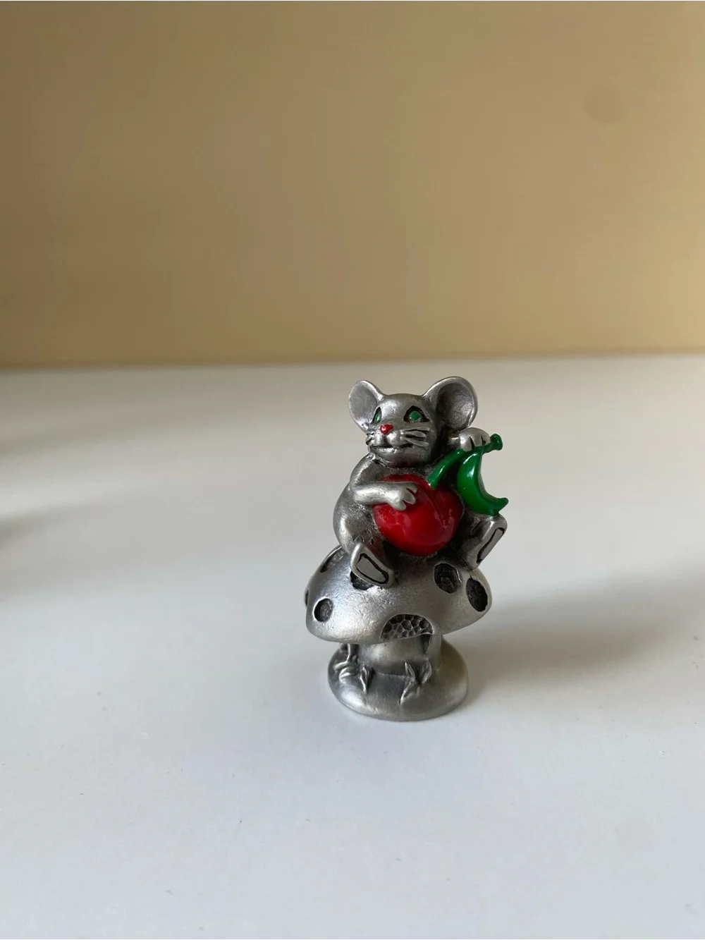 Hudson 1983 Fine Pewter Mouse