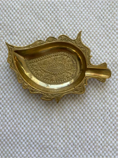Brass Ornate Leaf Decorative Dish / Ashtray