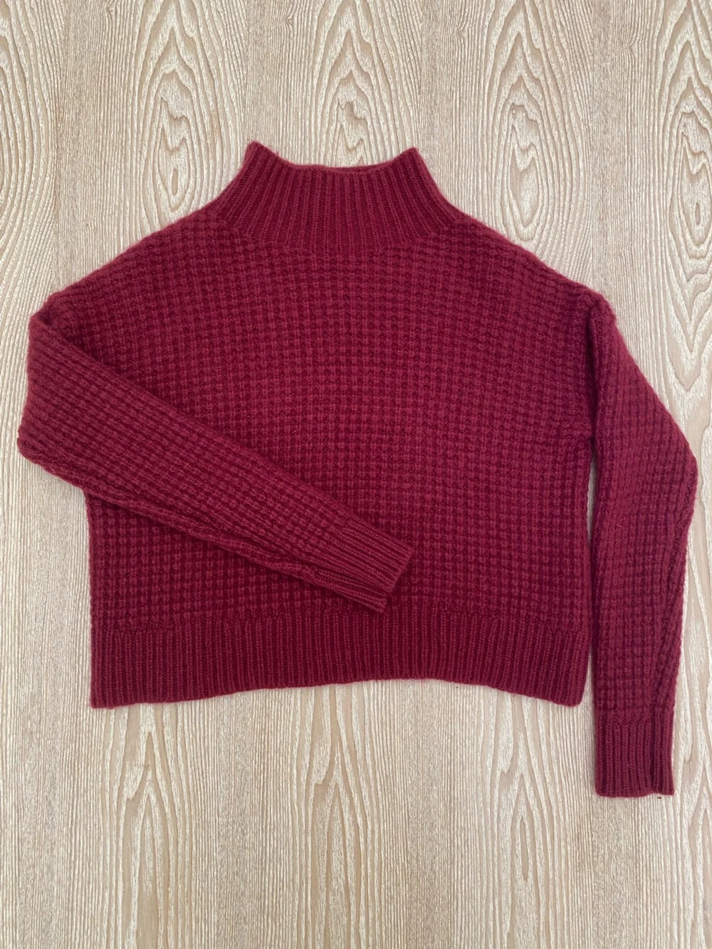Aritzia Babaton 100% Cashmere Sweater -Xxs