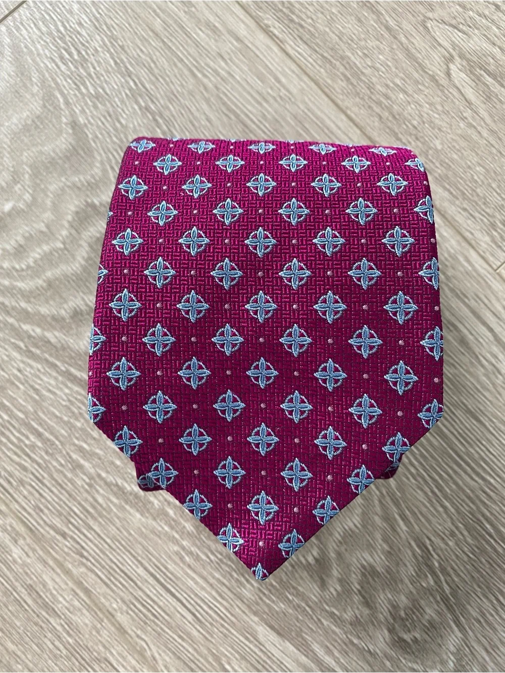 Brooks Brothers Wine Red Silk Tie With Light Blue Medallions