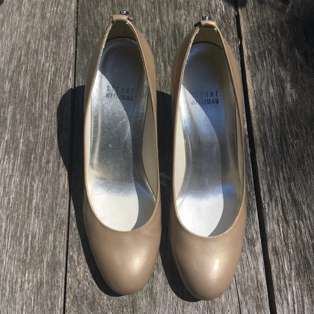 Stuart Weiztman - Size 6 - Nude Heels