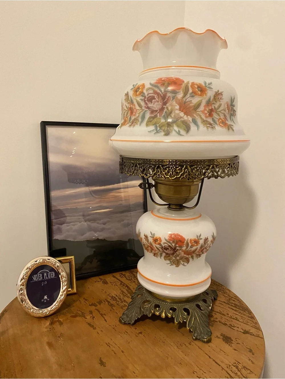 "Gone With The Wind" Style Floral Hurricane Lamp