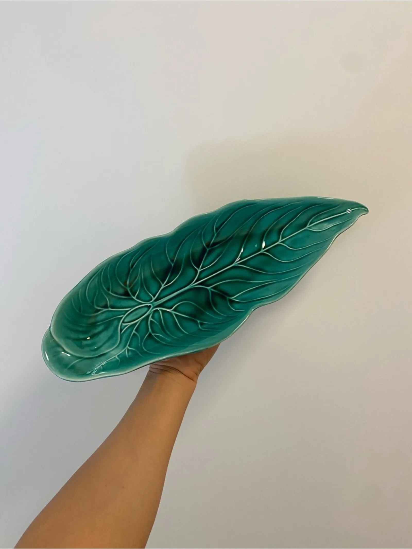 Vintage Ceramic Wedgwood Majolica Long Leaf Plate