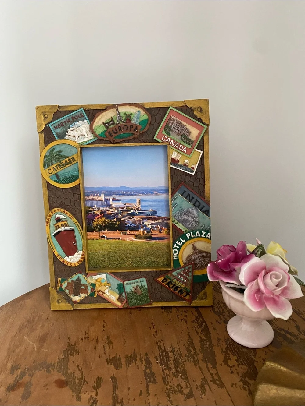 Hand Painted Travel-Themed 3D Photo Frame Russ Berrie & Co