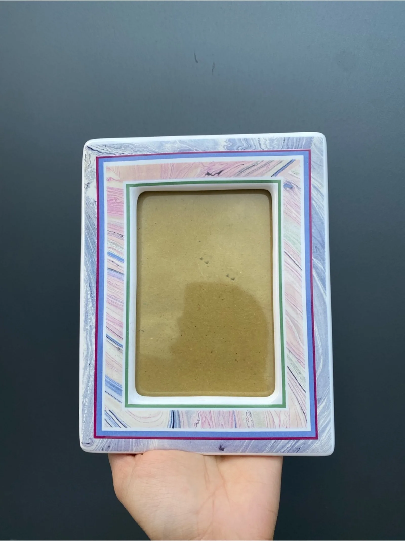 Vintage Russ Pastel Marble-Style C3½” x 5” ceramic Picture Frame | Retro