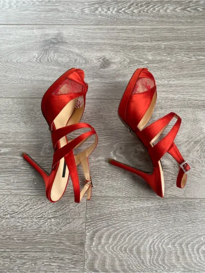 Designer - Size 37.5 Beautiful Great Condition Shiatzy Chen Red Heels