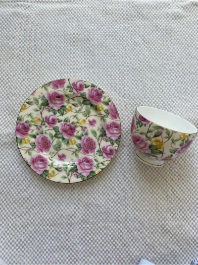 Maxwell & Williams teacup and plate - Peony pattern