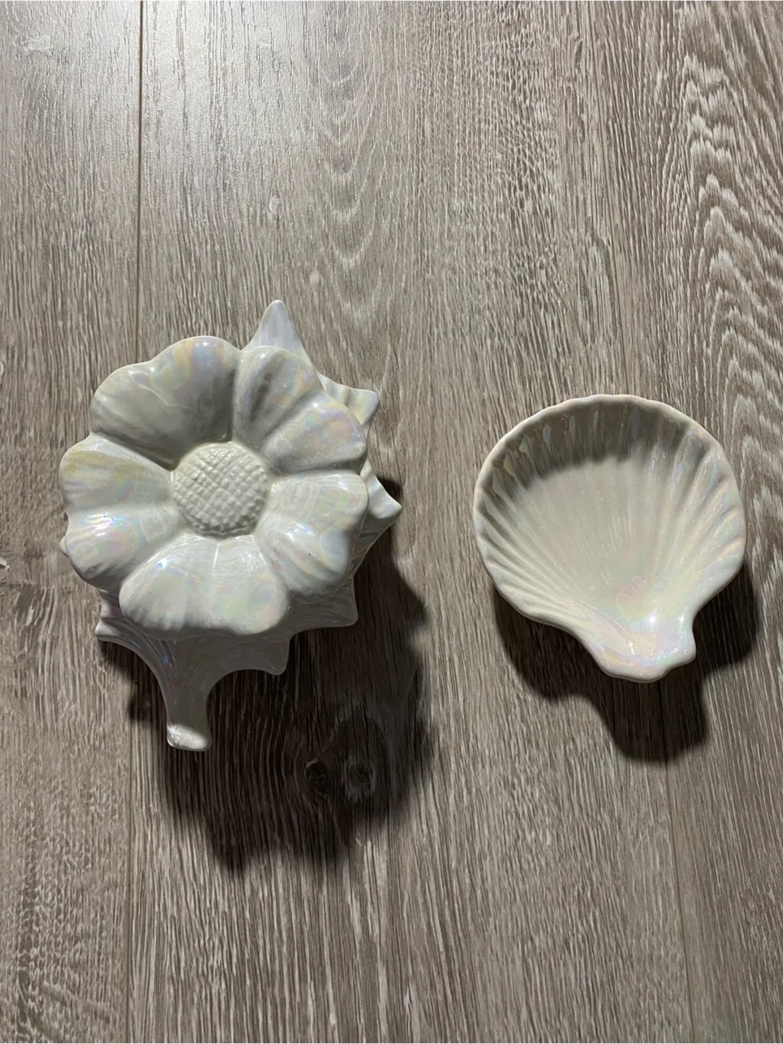 Iridescent White Ceramic Flower Trinket Dish & Shell Bowl