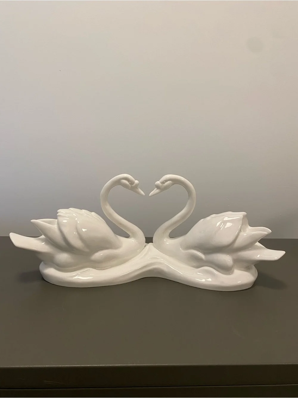 Royal Doulton Endless Love Swan Figurine Hn 4440, 2001 Bone China Swans