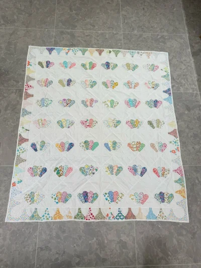 Hand Stitched White Quilted Fan Patchwork Throw Blanket