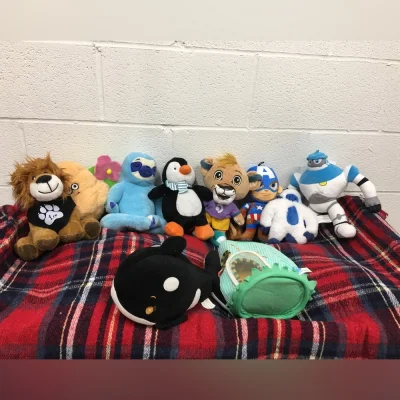 Assorted 10 Stuffed Animals / Toys