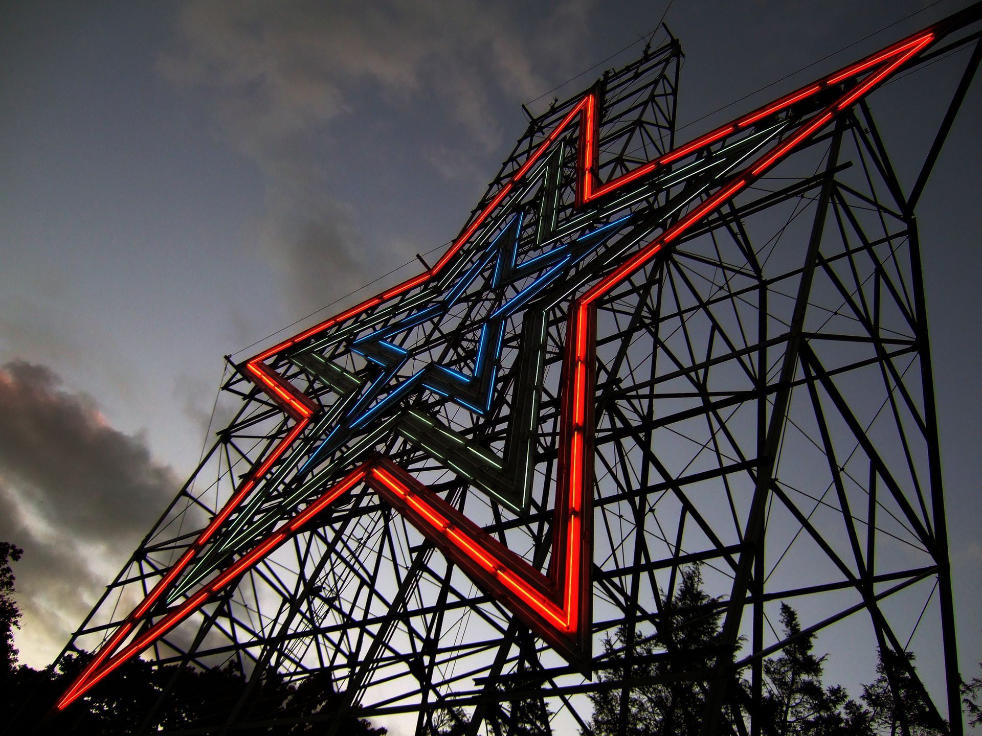 The Roanoke Star