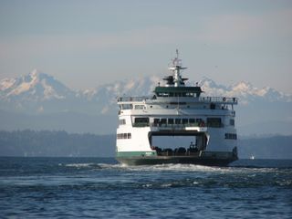 Bainbridge-Seattle Island Ferry