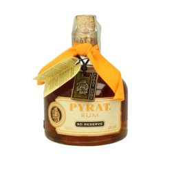 Image of the front of the bottle of the rum XO Reserve
