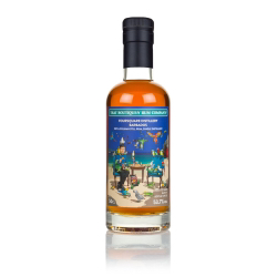 Image of the front of the bottle of the rum 2005