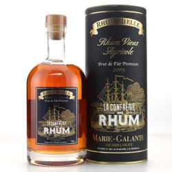 Image of the front of the bottle of the rum La Confrérie du Rhum