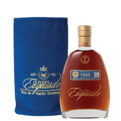 Image of the front of the bottle of the rum Exquisito