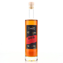 Image of the front of the bottle of the rum Integrity DOK