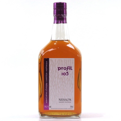 Image of the front of the bottle of the rum Profil 105