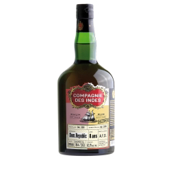 Image of the front of the bottle of the rum Dominican Republic