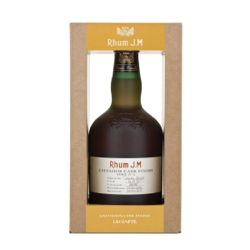 Image of the front of the bottle of the rum Série N°2 Calvados Cask Finish