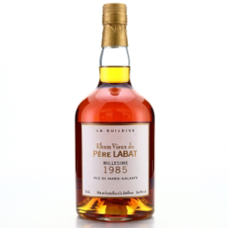 Image of the front of the bottle of the rum Père Labat