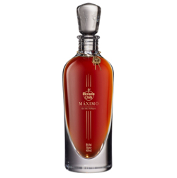 Image of the front of the bottle of the rum Máximo Extra Añejo