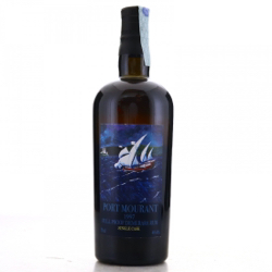 Image of the front of the bottle of the rum GluGlu2000 Whisky Club