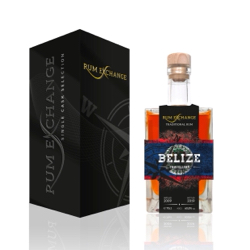 Image of the front of the bottle of the rum #003