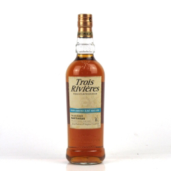 Image of the front of the bottle of the rum Rhum Ambré Eleve Sous Bois