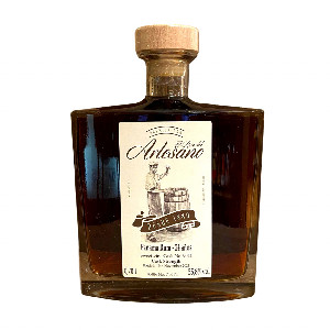 Image of the front of the bottle of the rum Panama Rum - Sweetwine Cask