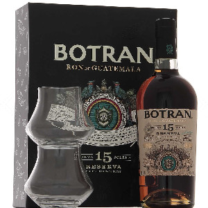 Image of the front of the bottle of the rum Botran Anejo Sistema Solera 15