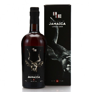 Image of the front of the bottle of the rum Wild Series Rum Jamaica No. 26 VRW