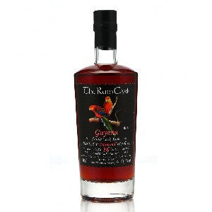 Image of the front of the bottle of the rum Guyana Black MDXC