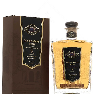 Image of the front of the bottle of the rum 8 Years old