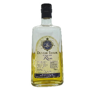 Image of the front of the bottle of the rum Single Cask Rum