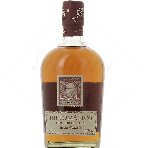 Image of the front of the bottle of the rum Diplomático / Botucal Liqueur de Rhum