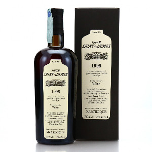 Image of the front of the bottle of the rum Sélection exclusive Velier