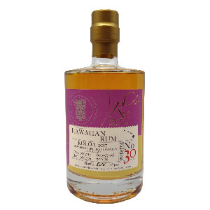 Image of the front of the bottle of the rum Rumclub Private Selection Ed. 30 (Hawaiian Rum)