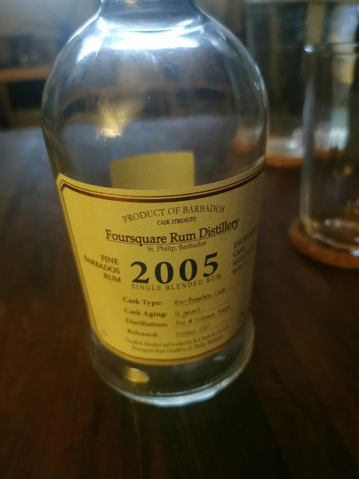 Photo of the bottle taken from user Henrik Sejer 
