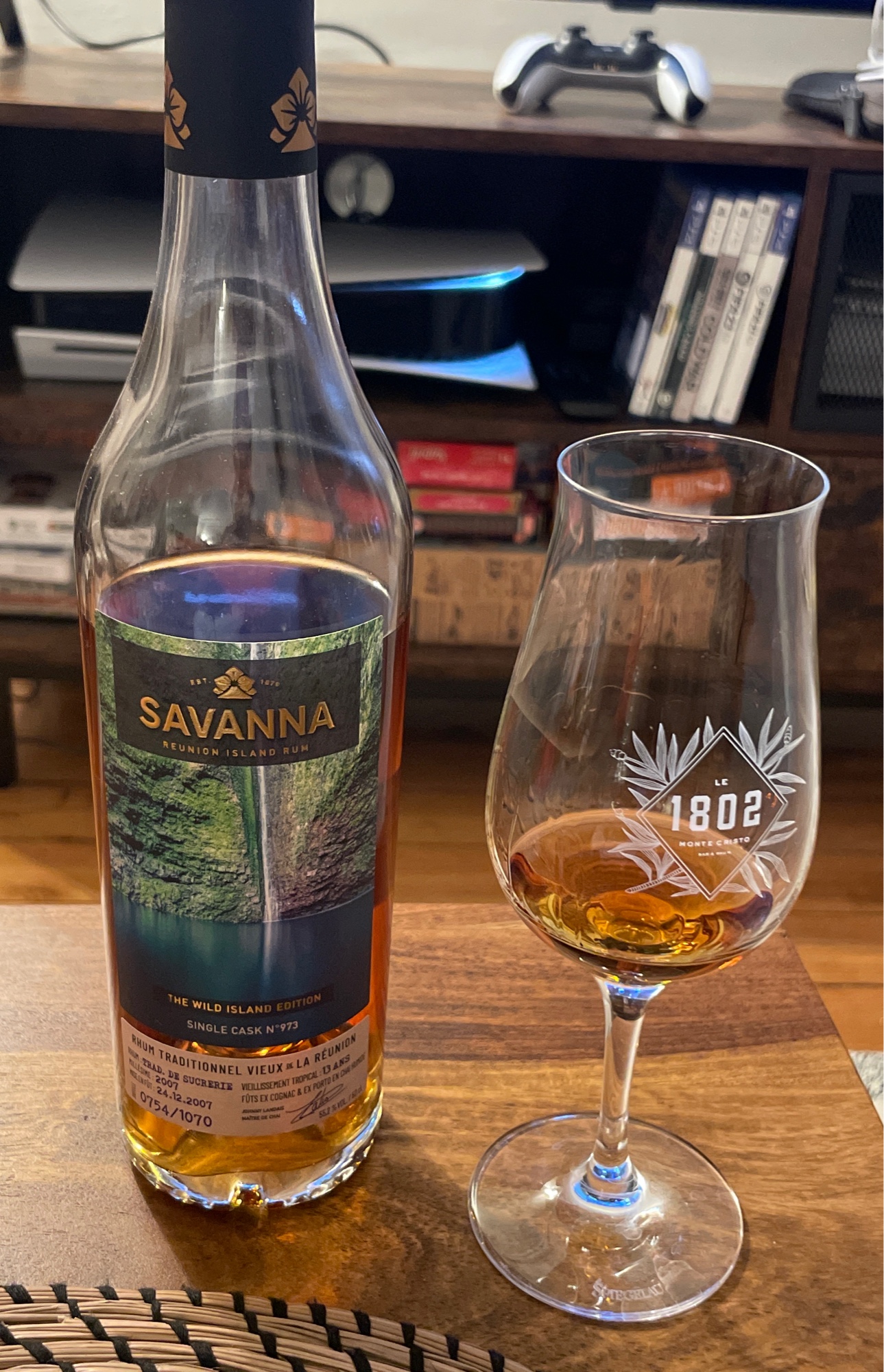 Photo of the bottle taken from user Maxime Checler 🇫🇷
