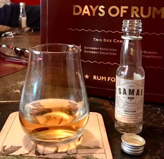 Photo of the bottle taken from user Stefan Persson