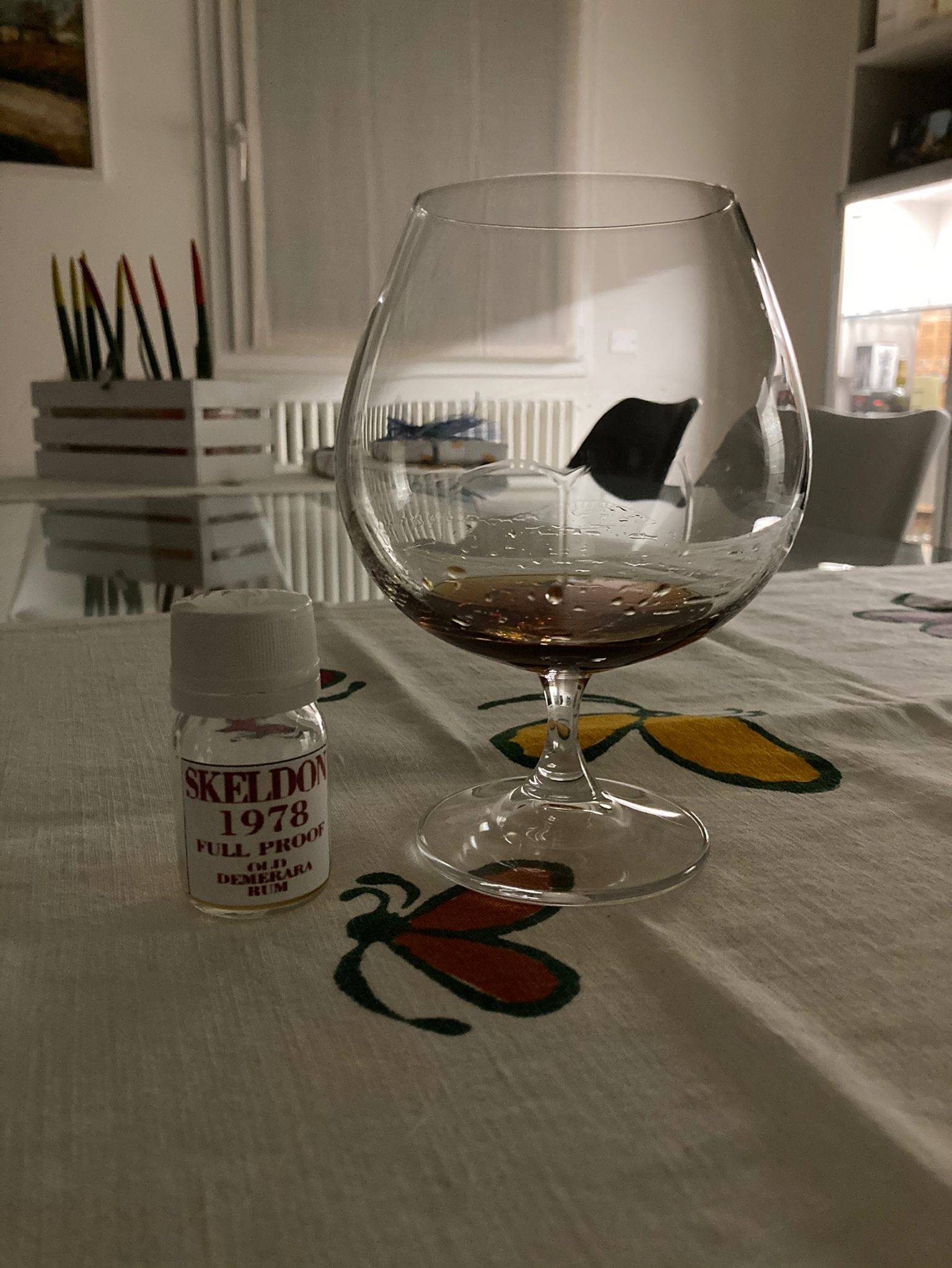 Photo of the bottle taken from user Giorgio Garotti