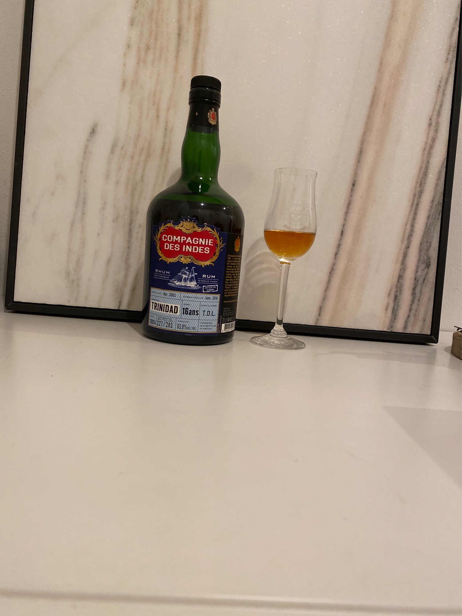 Photo of the bottle taken from user Galli33