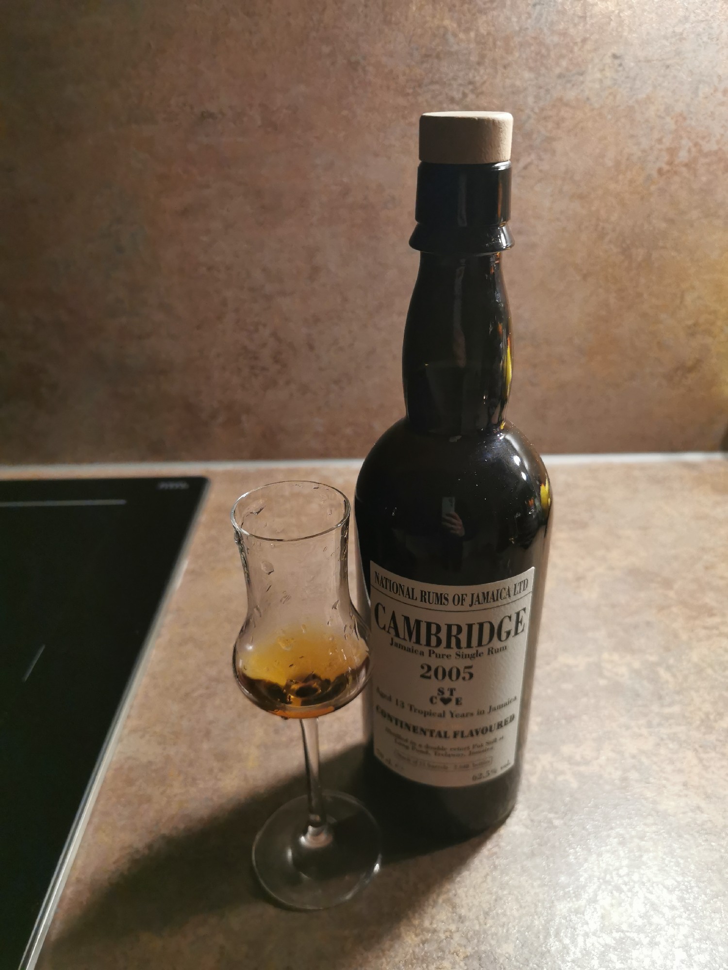 Photo of the bottle taken from user Beach-and-Rum